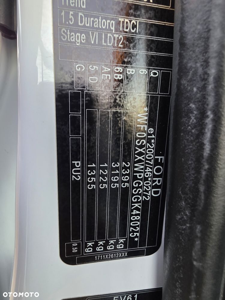 Ford Connect Transit - 19