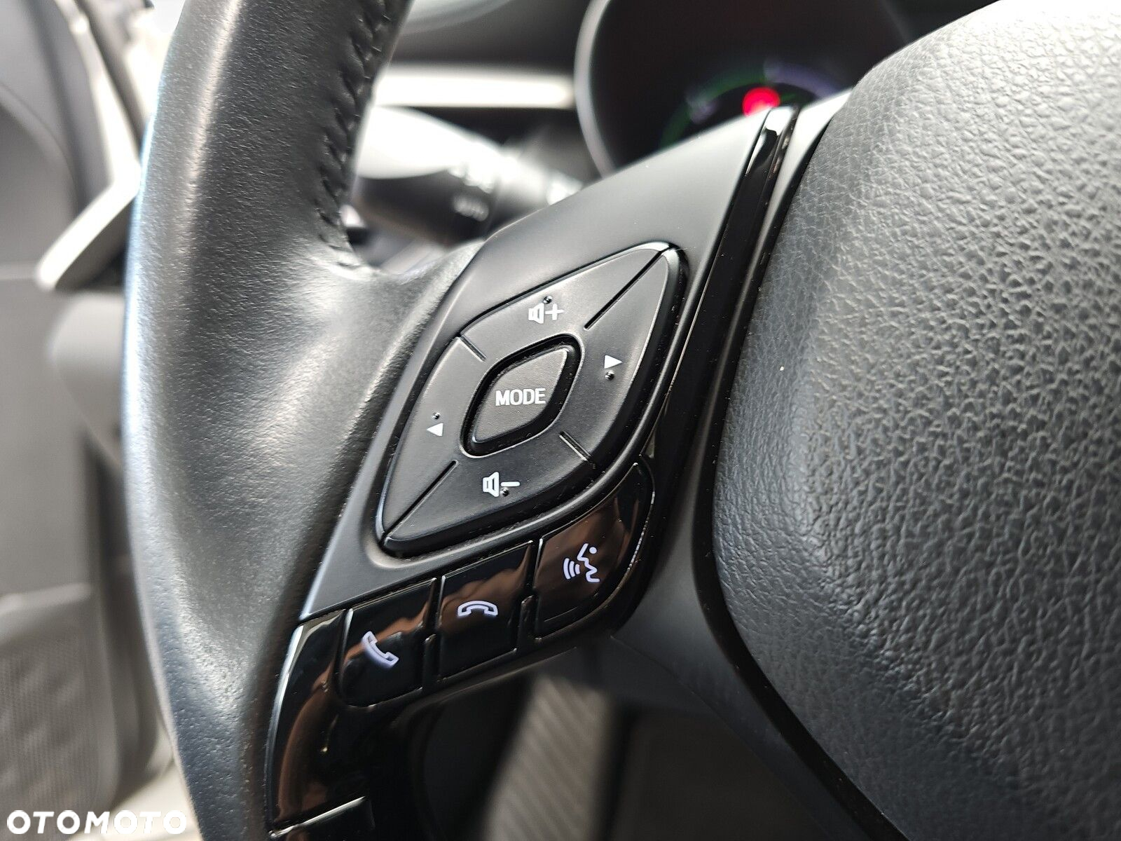 Toyota C-HR 1.8 Hybrid GPF Comfort - 15