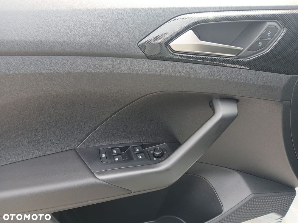 Volkswagen T-Cross 1.0 TSI Life Plus - 18