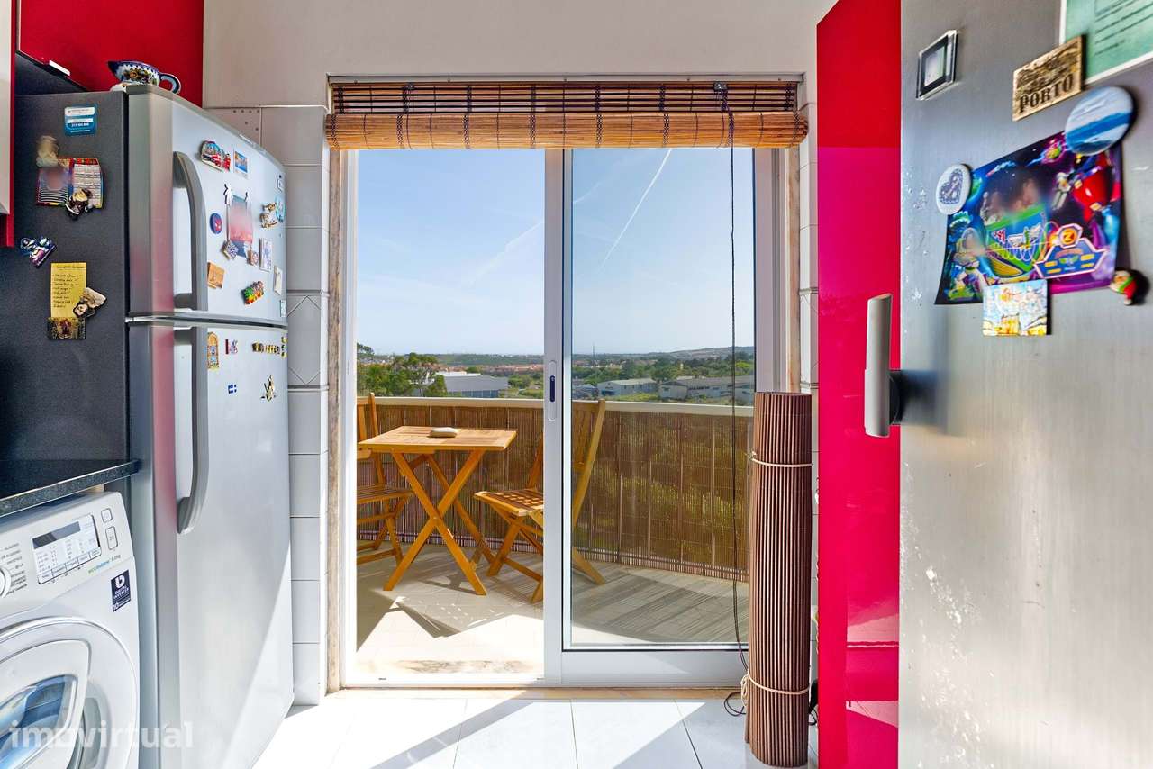 Apartamento T3 Duplex c/ Varandas e Terraço no Cacém, Sintra - Grande imagem: 5/50