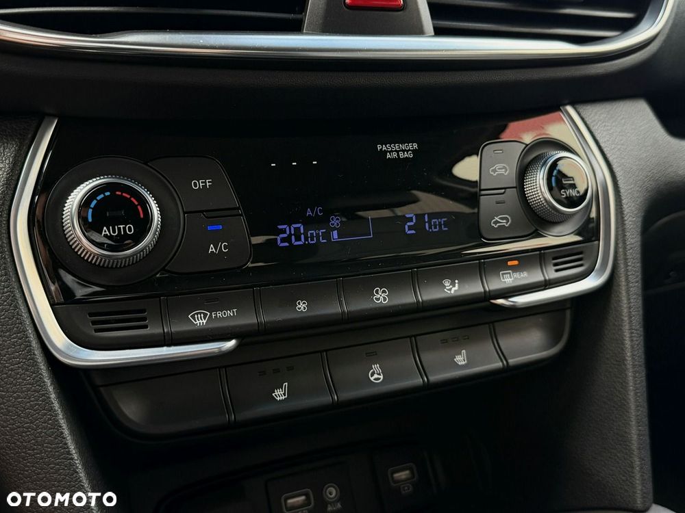Hyundai Santa Fe 2.0 CRDi Executive 4WD - 19