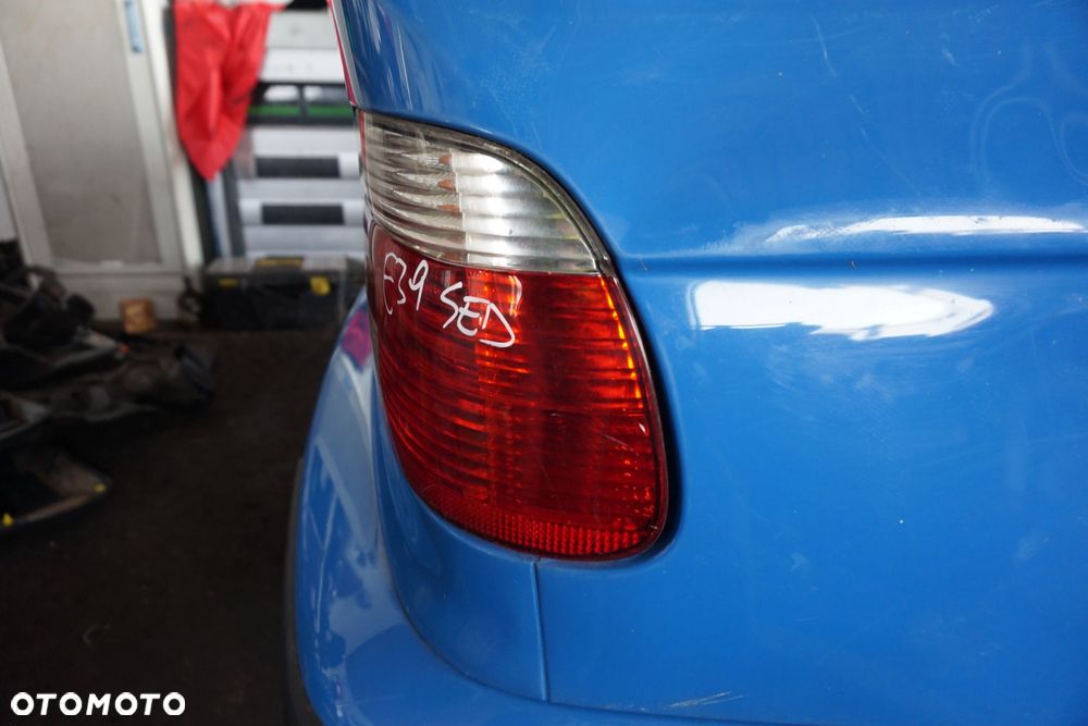 LAMPA TYLNA PRAWA 5 E39 SEDAN  BMW 1995-2000 - 3