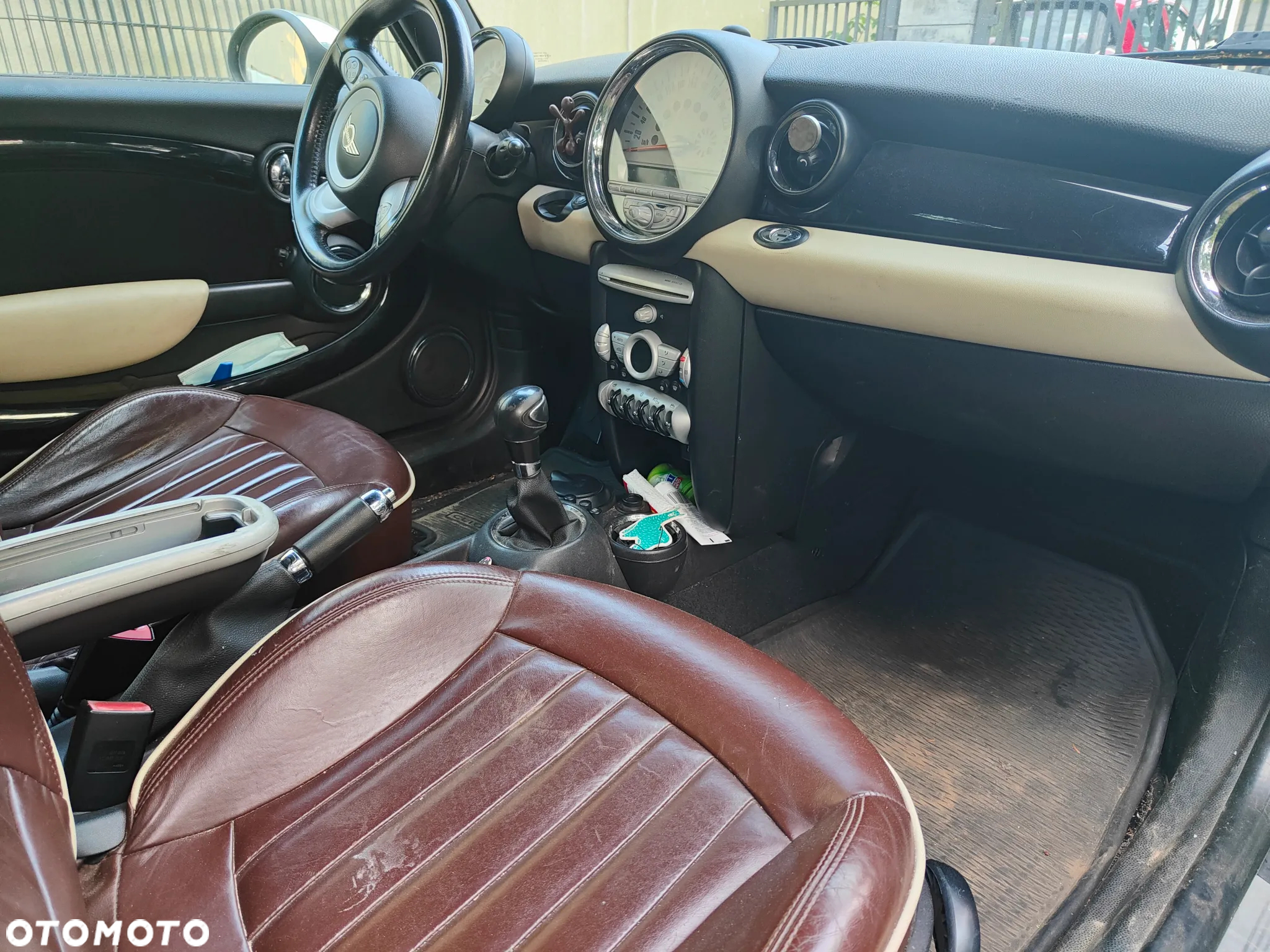 MINI Cooper Cabrio - 8