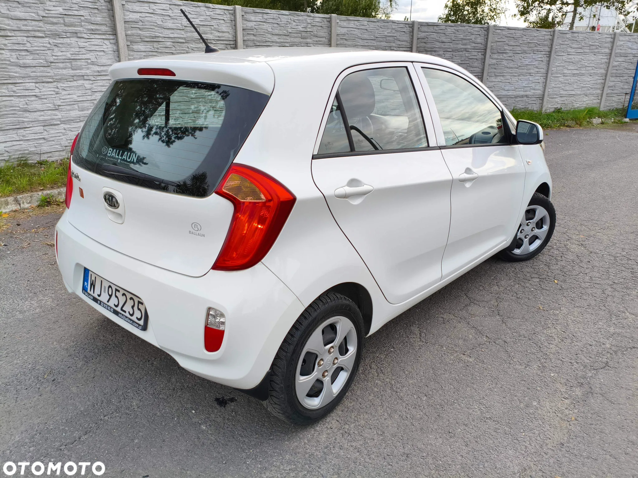 Kia Picanto 1.0 L - 3