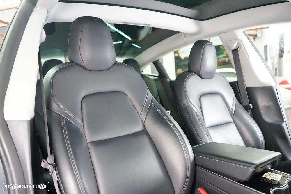Tesla Model 3 Standard Range Plus RWD - 36