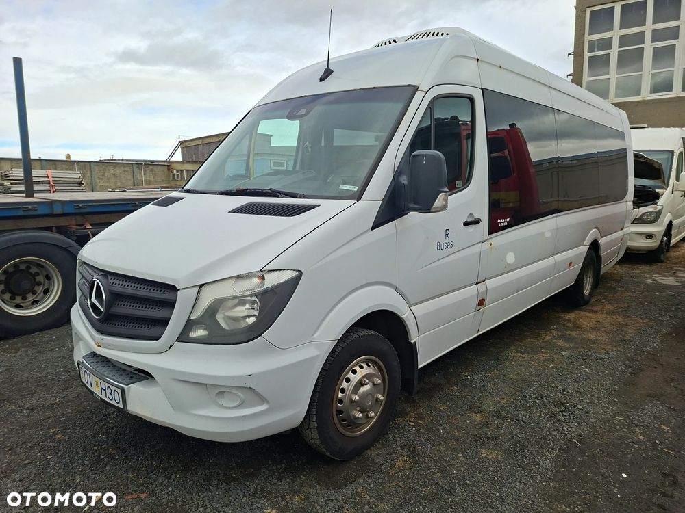 Mercedes-Benz Sprinter - 5