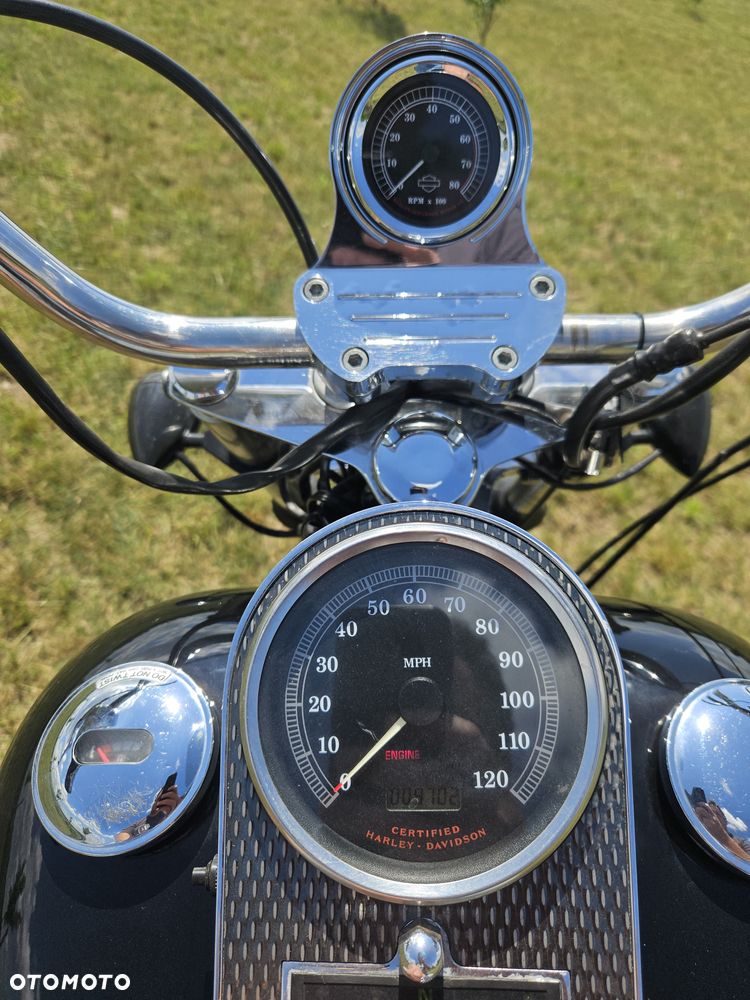 Harley-Davidson Dyna Wide Glide - 3