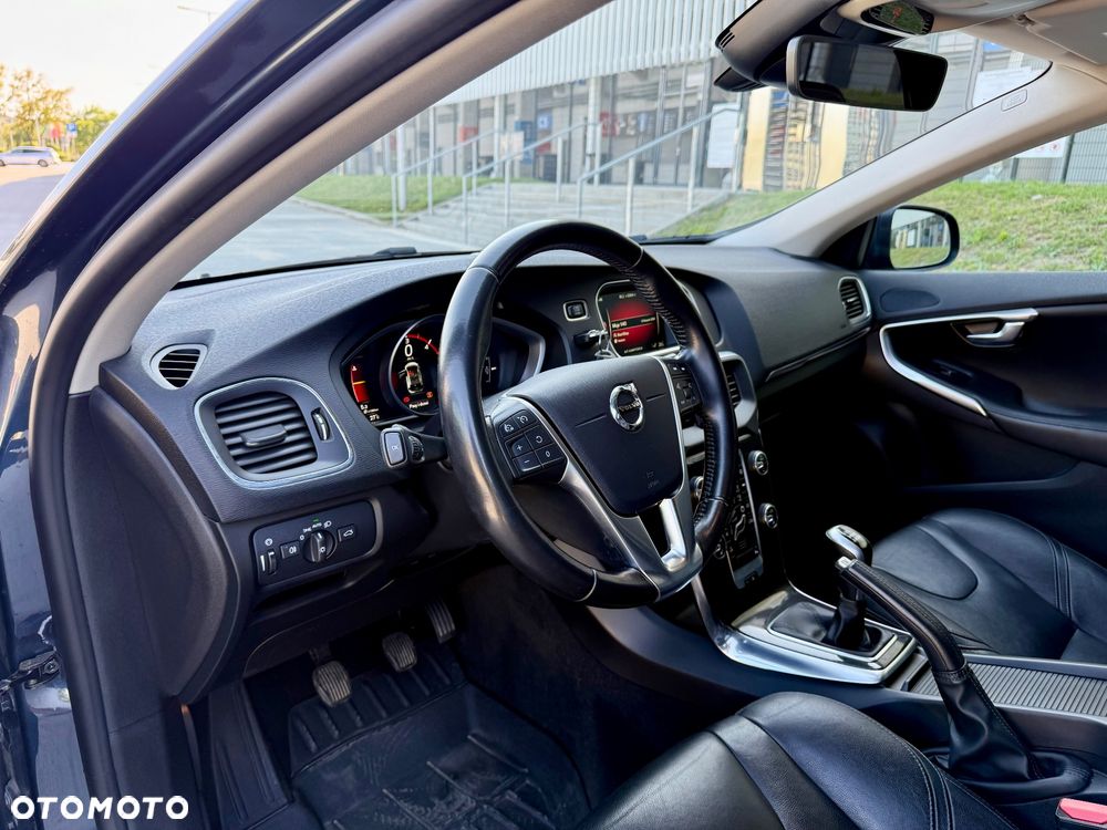 Volvo V40 D2 Drive-E SCR Momentum - 21