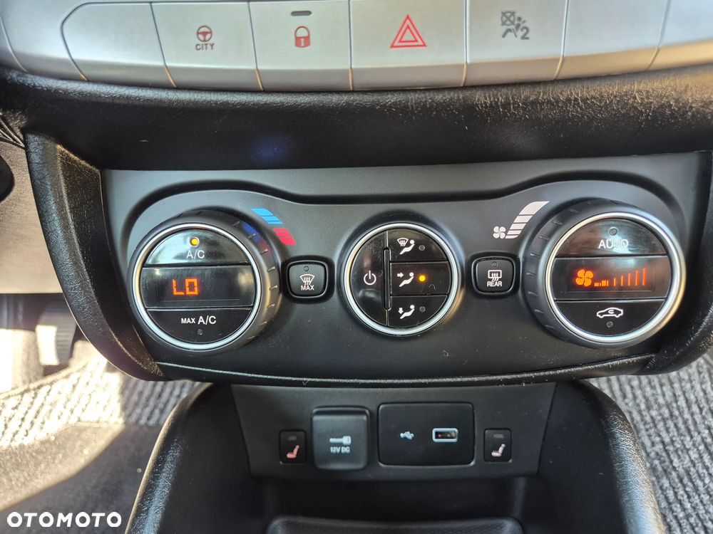 Fiat Tipo 1.4 16v Easy - 16