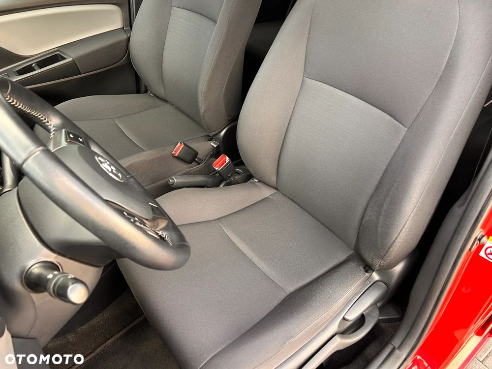 Toyota Yaris 1.33 VVT-i - 11