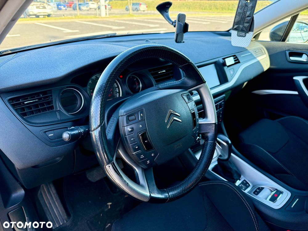 Citroën C5 2.0i 16V Exclusive Equilibre Navi - 16