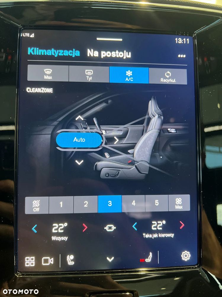 Volvo XC 40 B4 B DKG Ultra Black Edition - 21