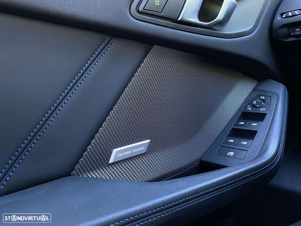 BMW 118 d Pack Desportivo M Pro - 16