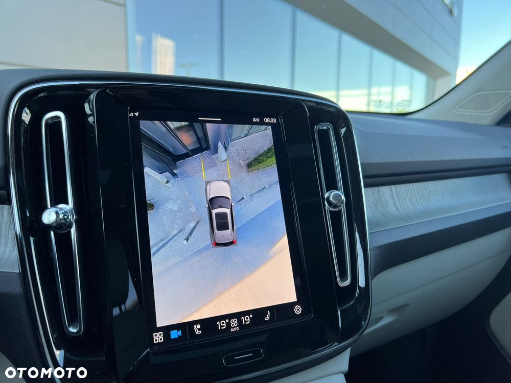 Volvo XC 40 - 11