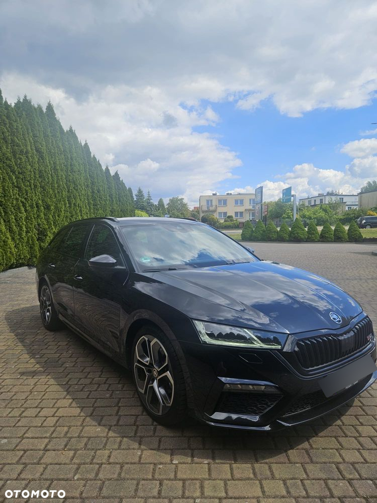 Skoda Octavia 2.0 TDI DSG 4x4 RS Plus - 4