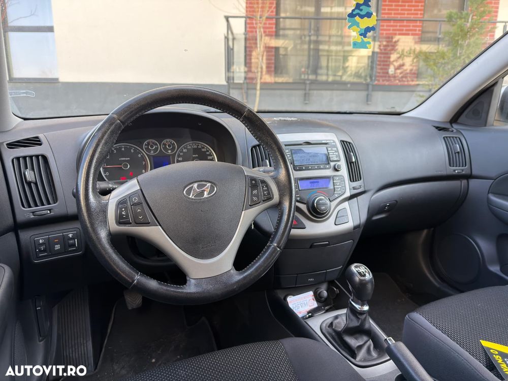 HYUNDAI i30 2012 — imagine 22