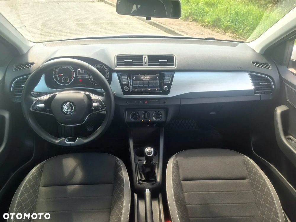 Skoda Fabia 1.0 TSI Ambition - 6