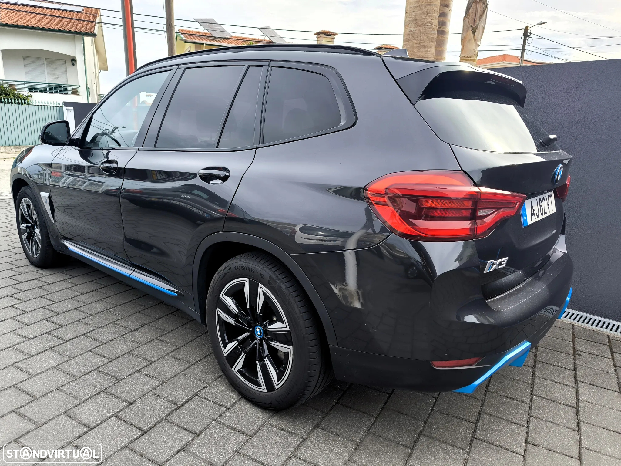 BMW iX3 Inspiring - 11