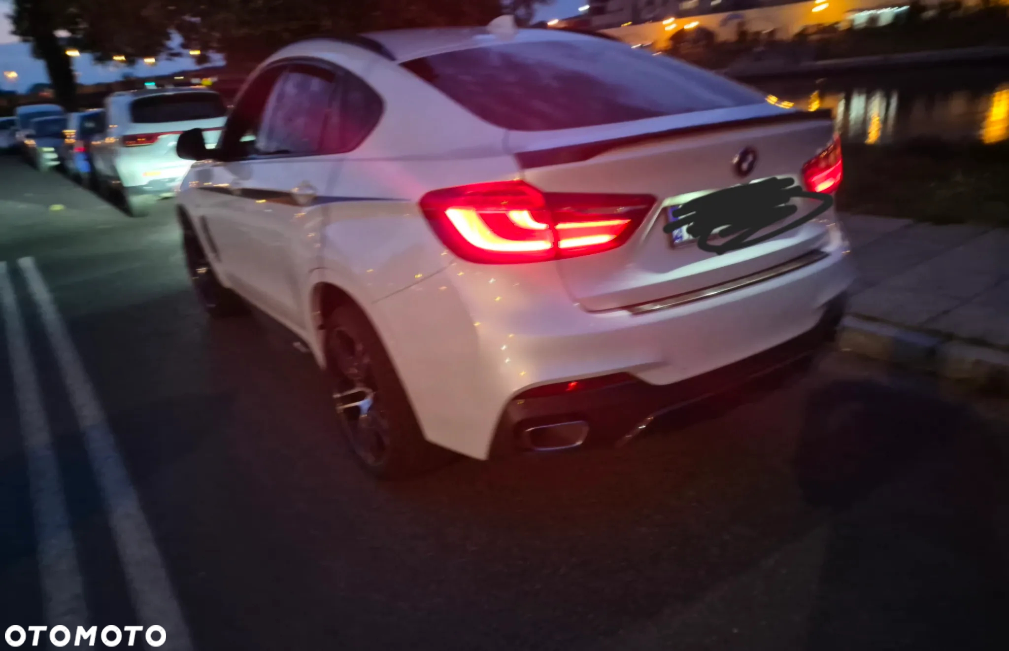 BMW X6 xDrive40d - 12