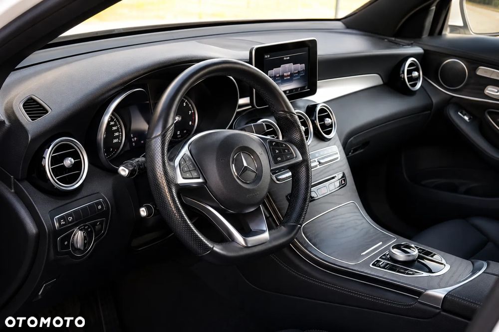Mercedes-Benz GLC - 8