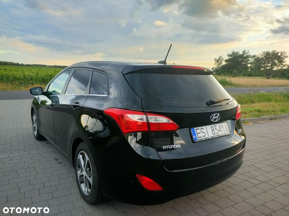 Hyundai i30 1.6 CRDI Passion - 3