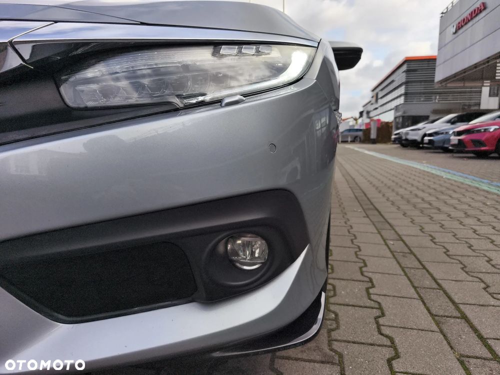 Honda Civic 1.5 T Executive - 23