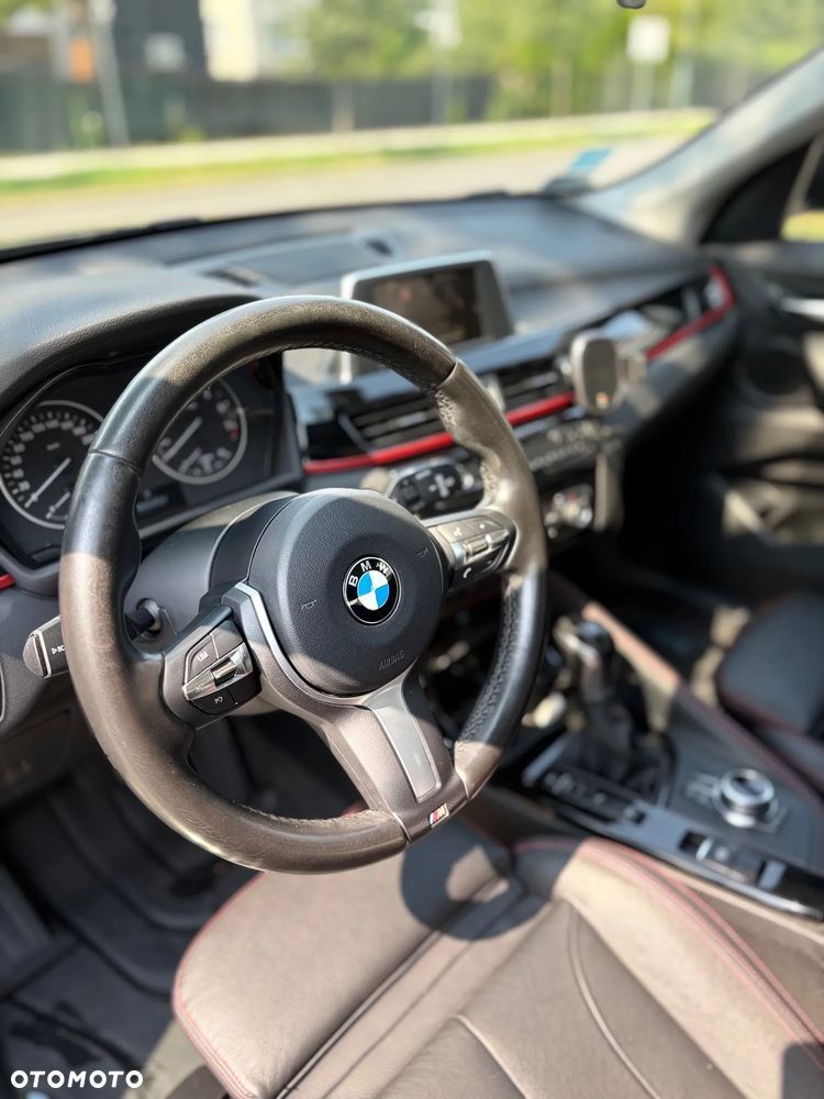 BMW X1 xDrive20i Sport Line - 7