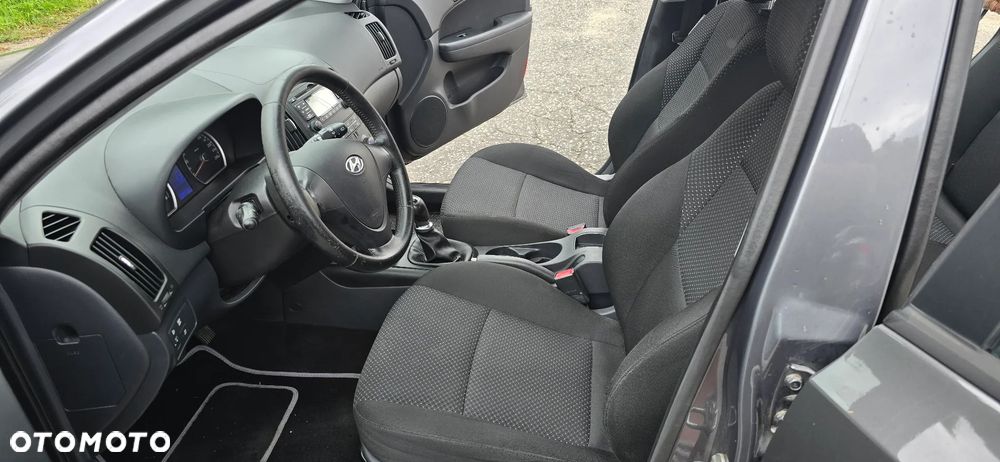 Hyundai i30 1.4 Comfort - 19