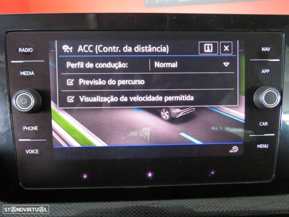 VW T-Cross 1.0 TSI Urban DSG - 40