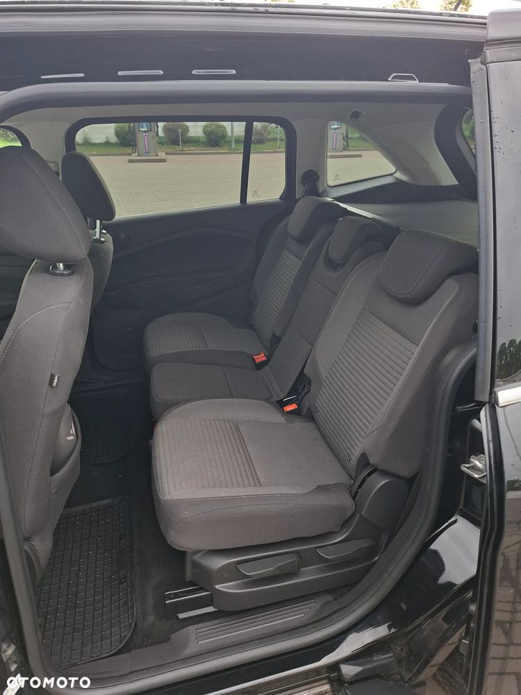 Ford Grand C-MAX - 7