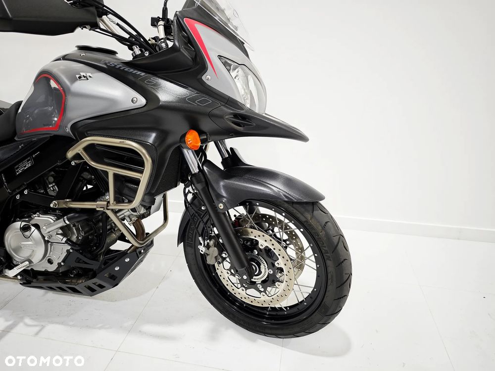 Suzuki V-STROM - 7