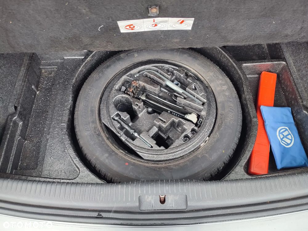 Volkswagen Golf 1.4 TSI Highline - 20