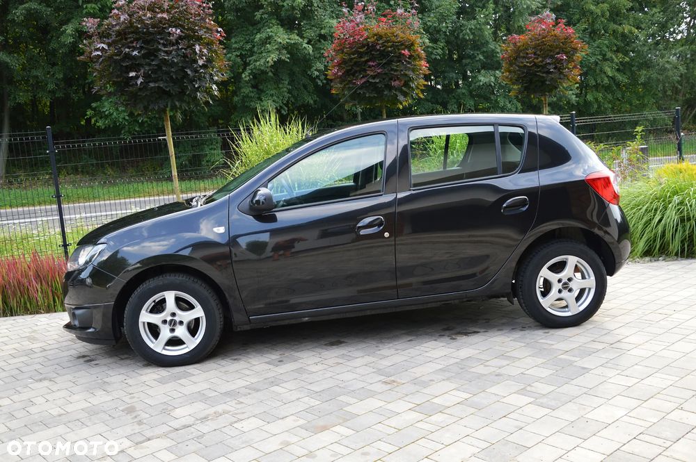 Dacia Sandero 1.2 16V SL Blackline - 4