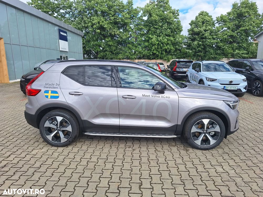 Volvo XC 40 B4 AT FWD MHEV Ultimate Dark - 8