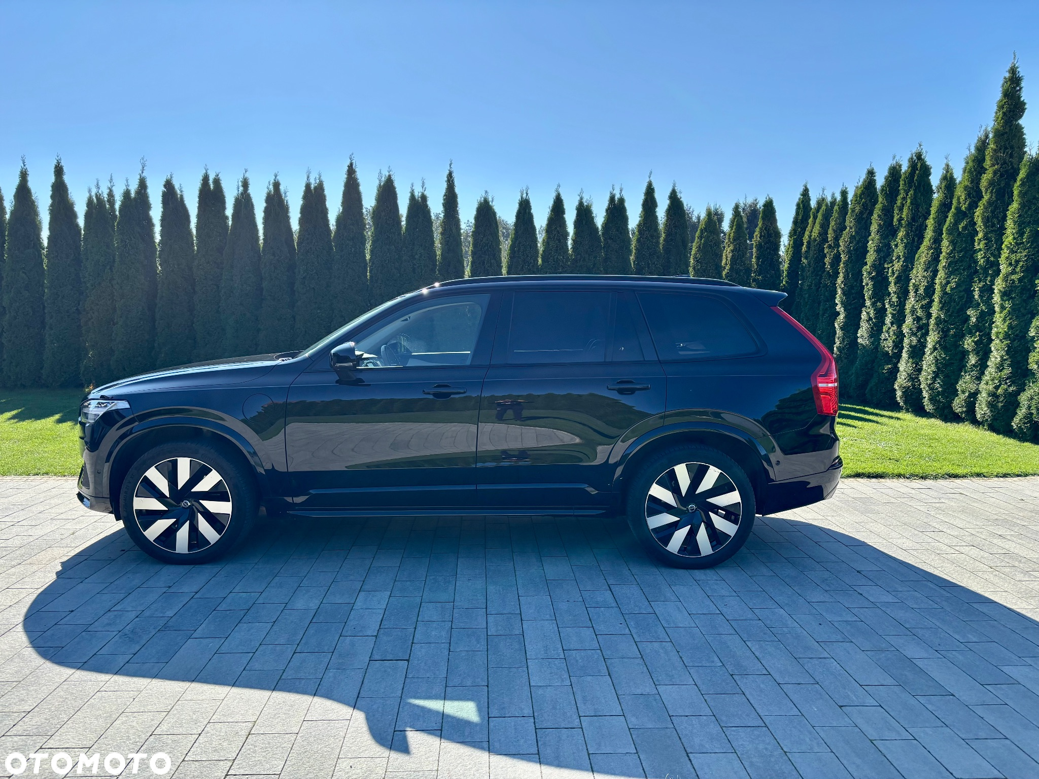 Volvo XC 90 T8 AWD Plug-In Hybrid Plus Dark 7os - 31