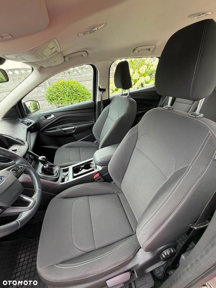 Ford Kuga 1.5 EcoBoost 2x4 SYNC - 11