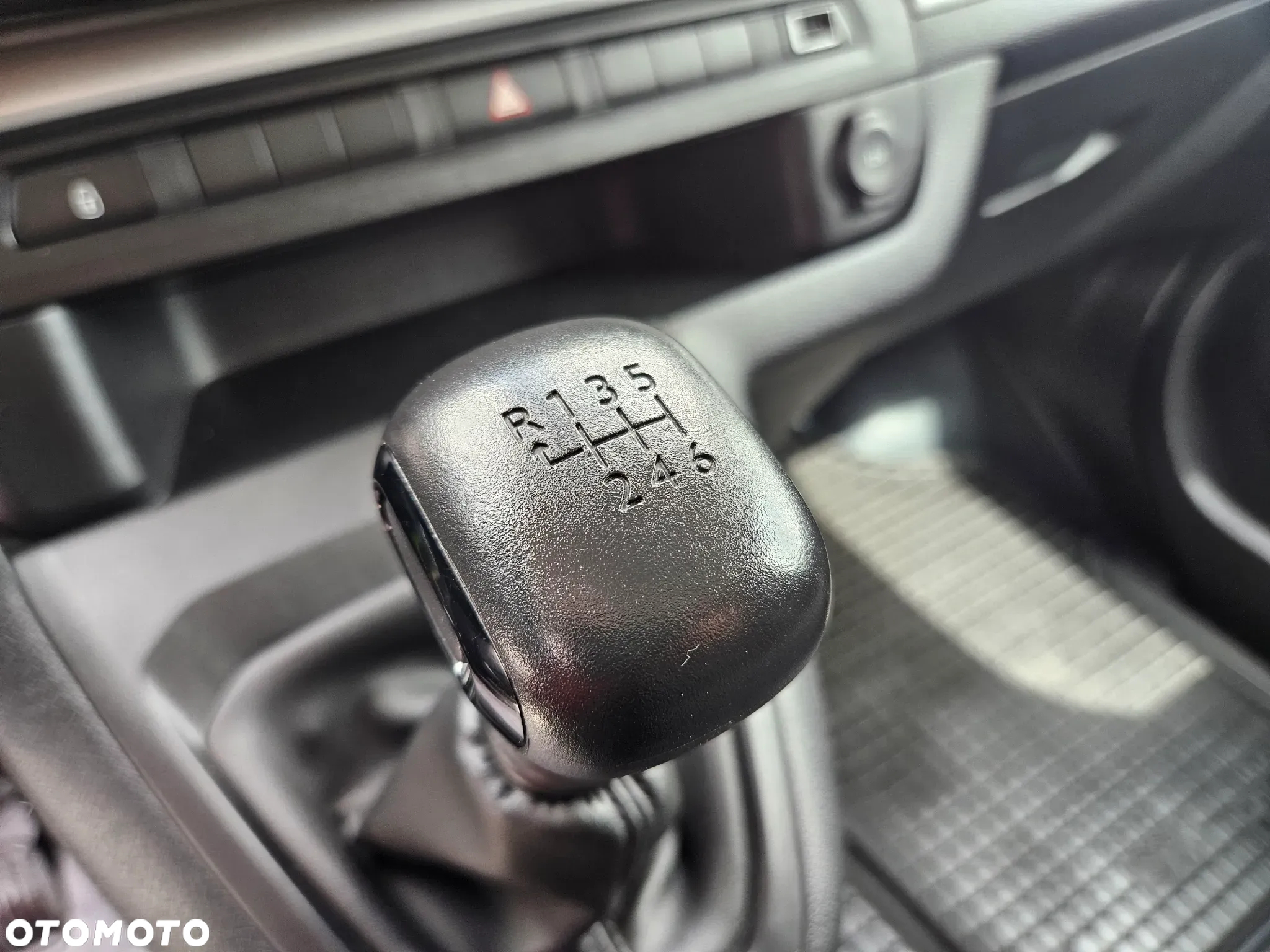 Opel VIVARO Extra LONG Brygadowy 6-os SALON POLSKA 65tyś km FV23% - 26