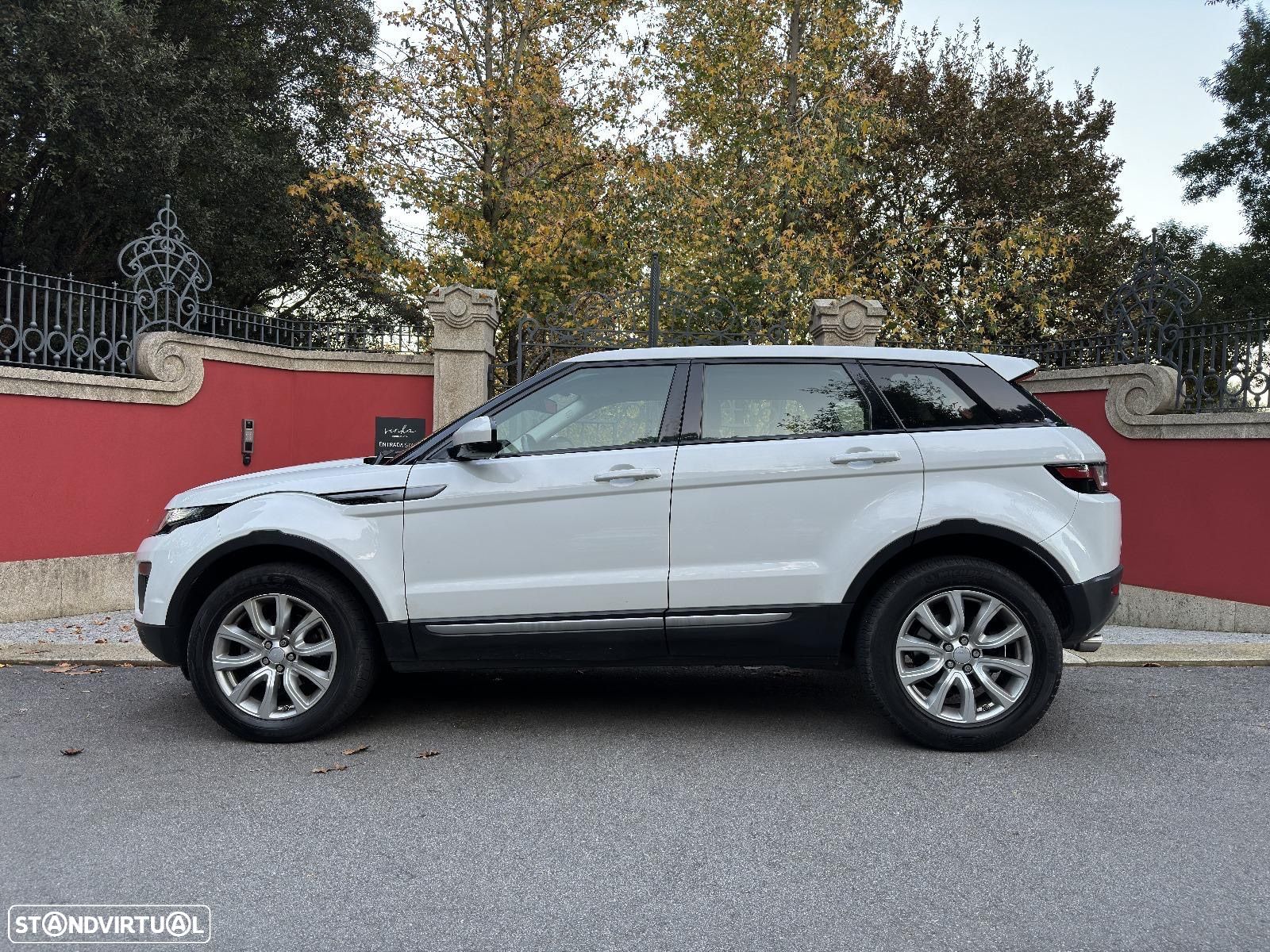 Land Rover Range Rover Evoque 2.0 eD4 Pure - 1