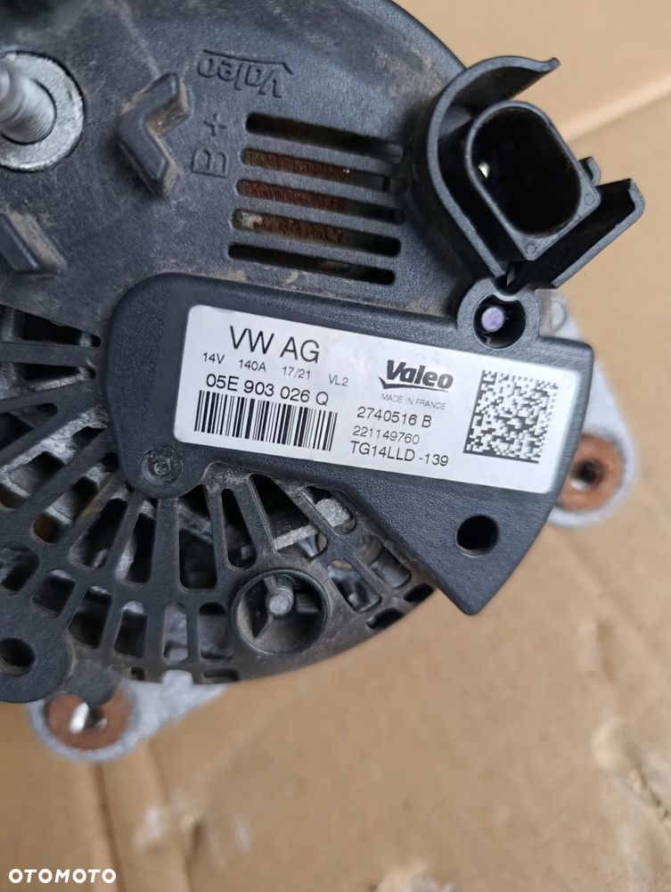 VW UP UP! 1.0 TSI ALTERNATOR 14V 140A 05E903026Q - 4