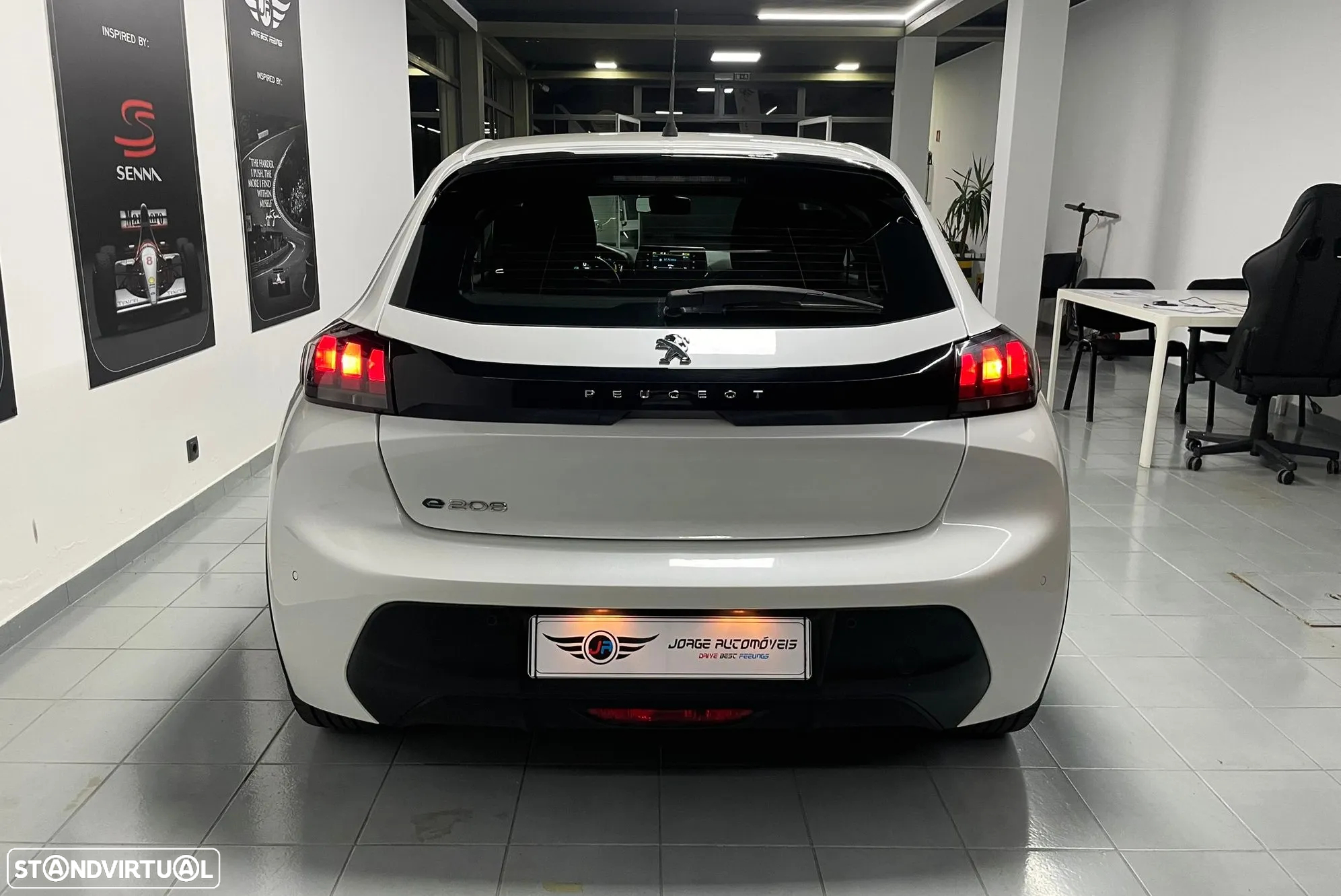 Peugeot e-208 50 kWh Active Pack - 14