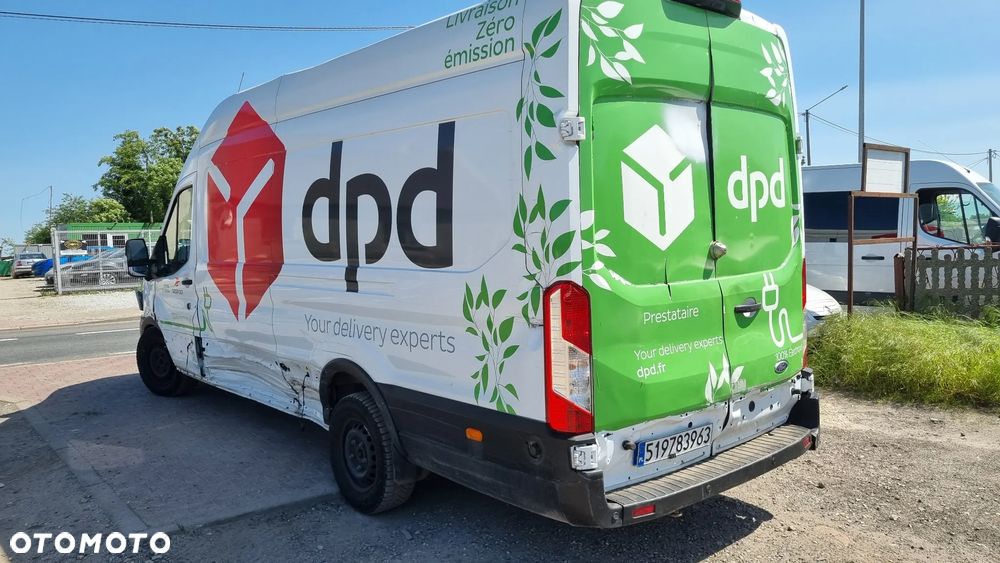 Ford Transit - 18