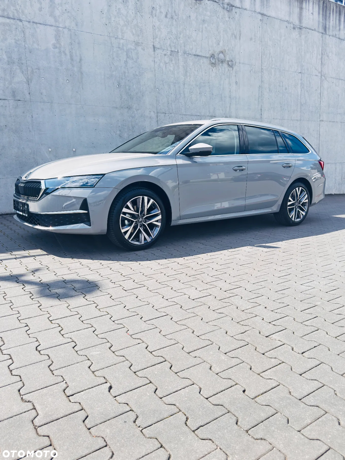 Skoda Octavia 2.0 TDI Edition 130 Selection DSG - 22