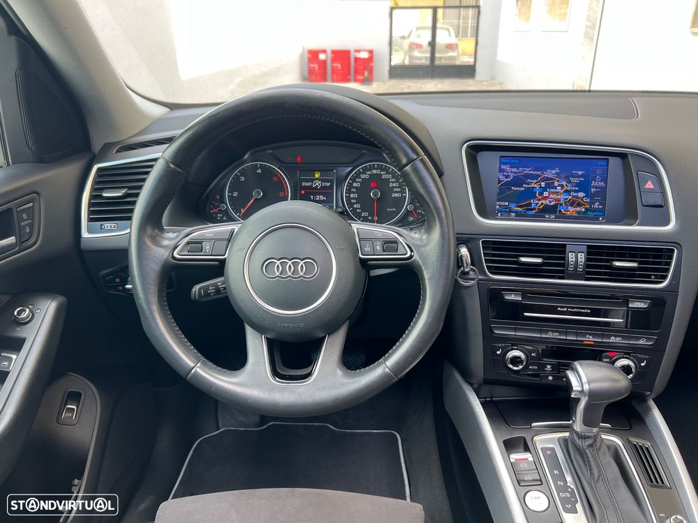 Audi Q5 2.0 TDI quattro S-line S-tronic - 25