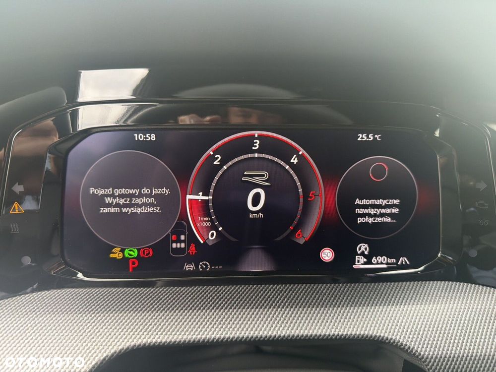 Volkswagen Golf Variant 2.0 TDI R-Line DSG - 18