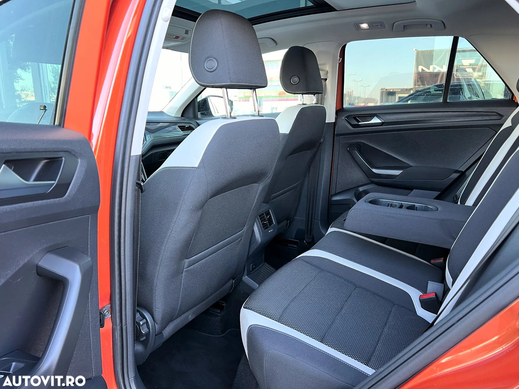 Volkswagen T-ROC 2.0 TDI 4Mot DSG Sport - 20