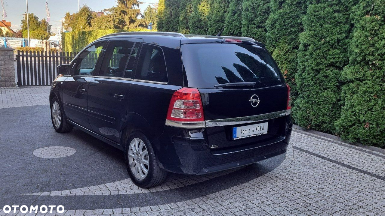 Opel Zafira - 4
