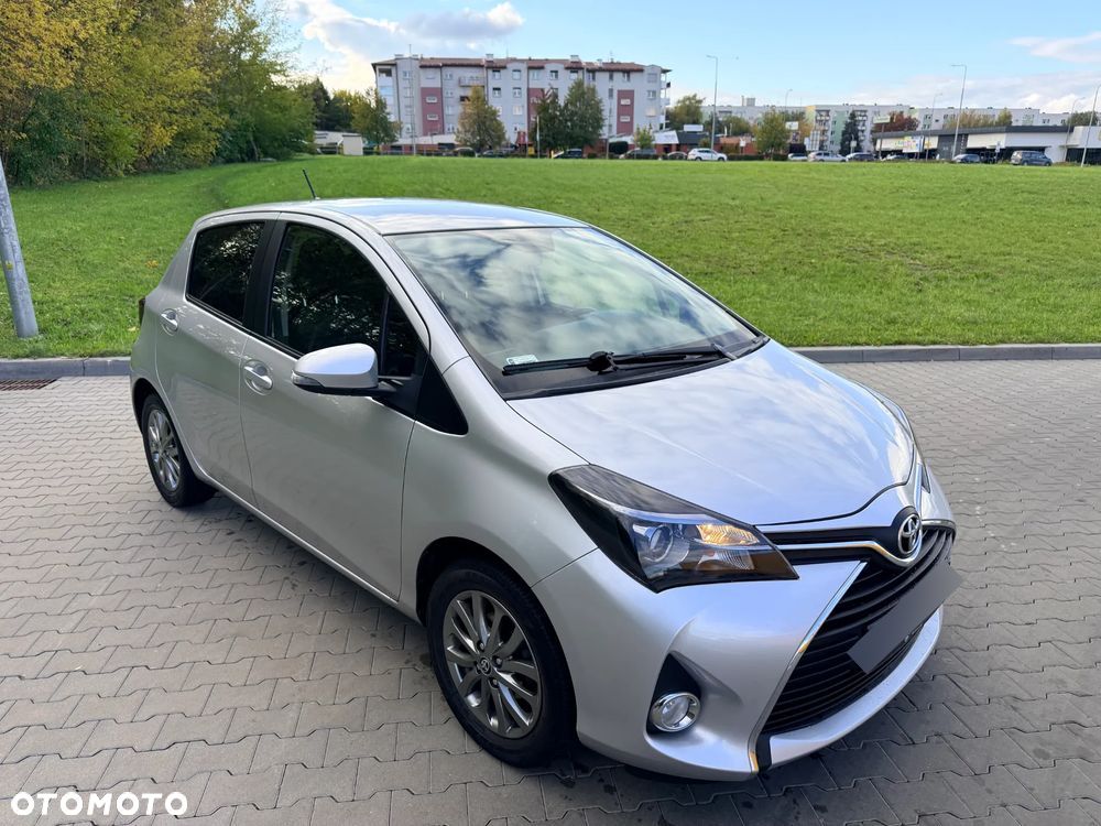 Toyota Yaris 1.33 Premium EU6 - 2