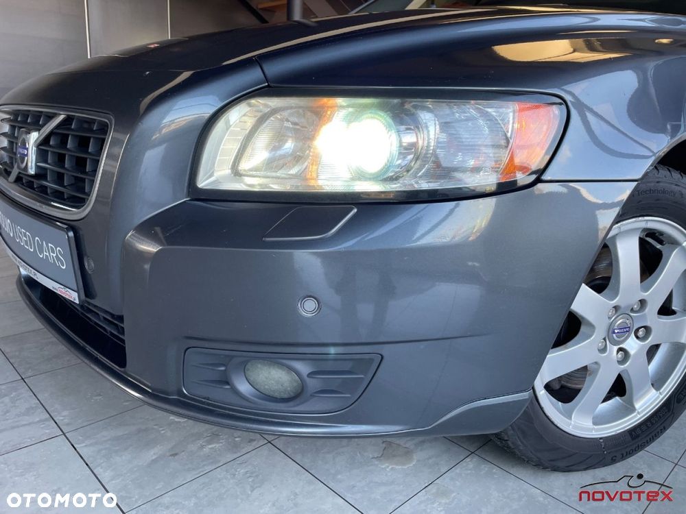 Volvo V50 - 2