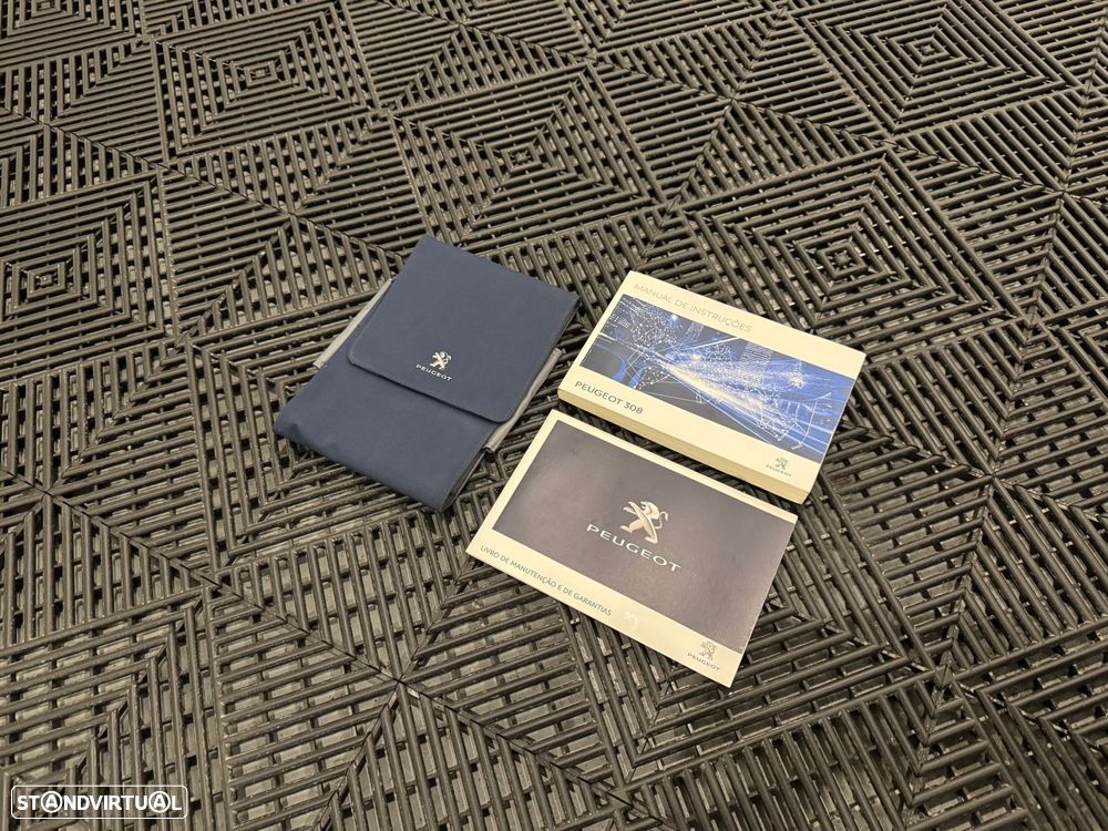 Peugeot 308 1.6 BlueHDi Allure J17 EAT6 - 53