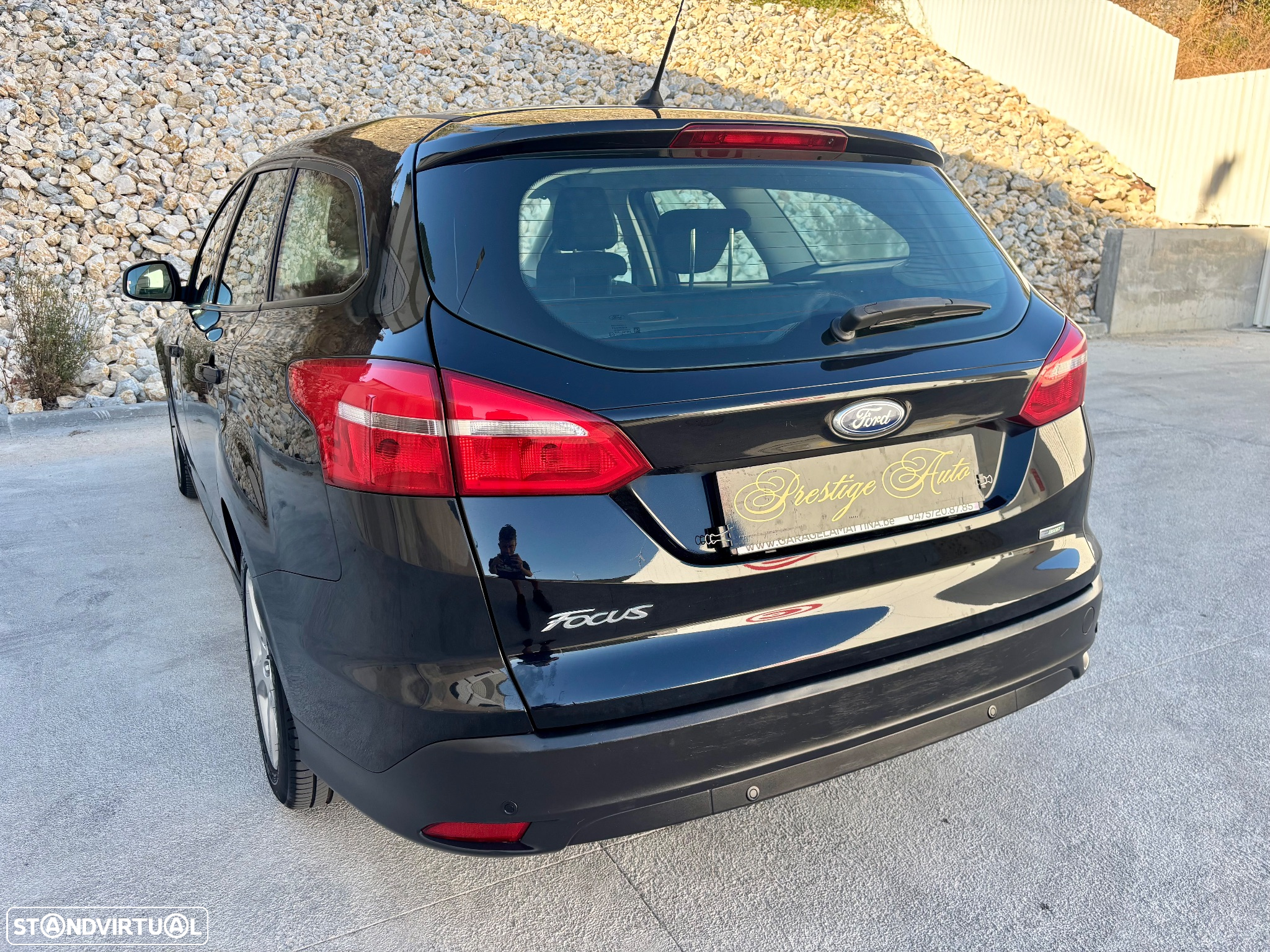 Ford Focus SW 1.0 SCTi Titanium - 18